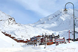 Access to Val Thorens, chalet flat rental.